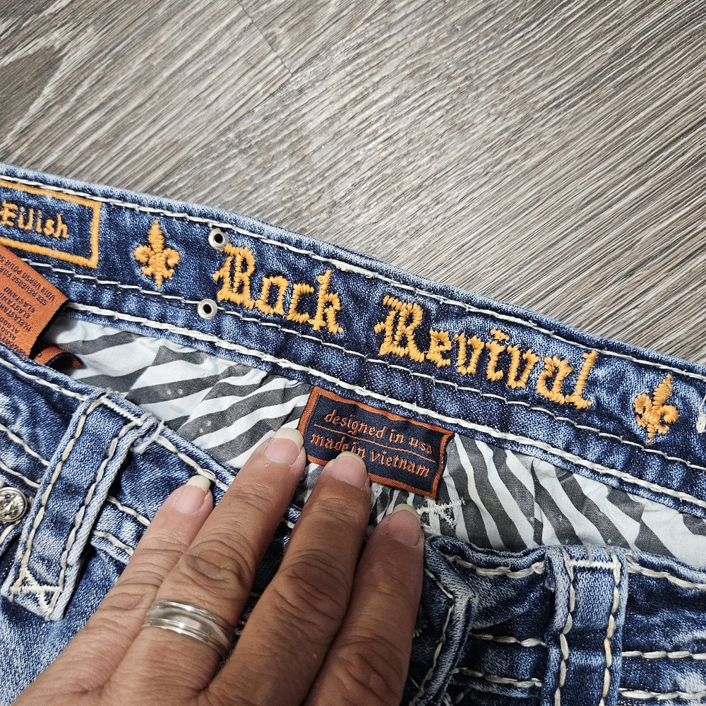 Rock Revival Light Wash Boot Cut Jeans - Picture 5 of 15